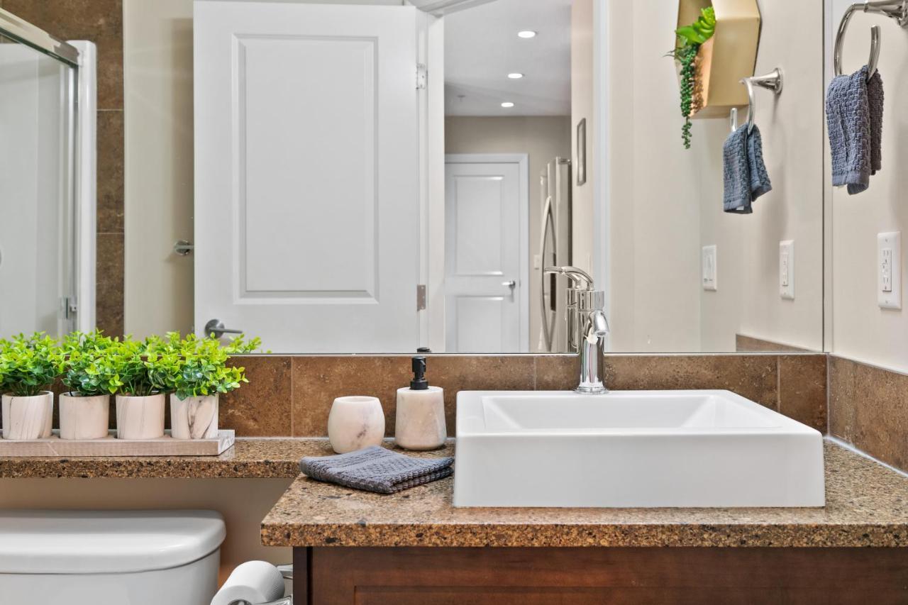 Globalstay Bmo Centre And Downtown Apartments YYC 외부 사진