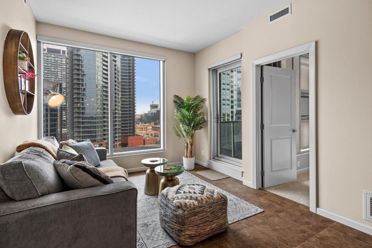 Globalstay Bmo Centre And Downtown Apartments YYC 외부 사진