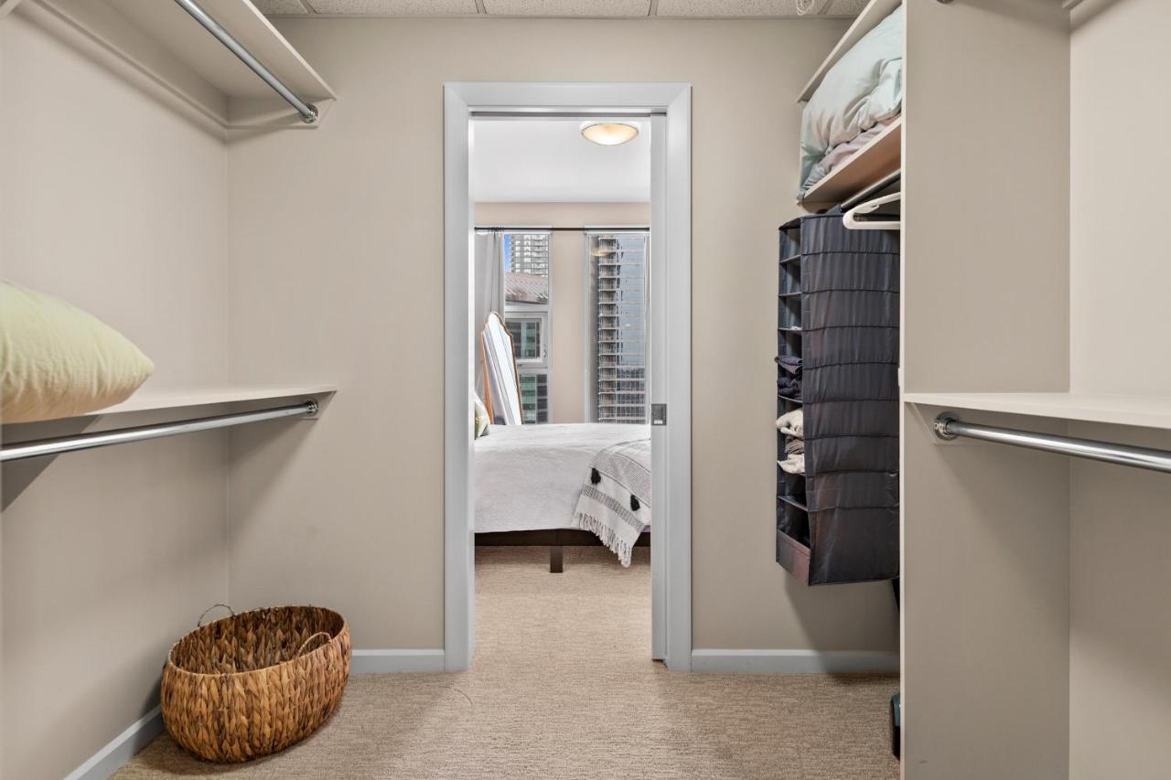 Globalstay Bmo Centre And Downtown Apartments YYC 외부 사진